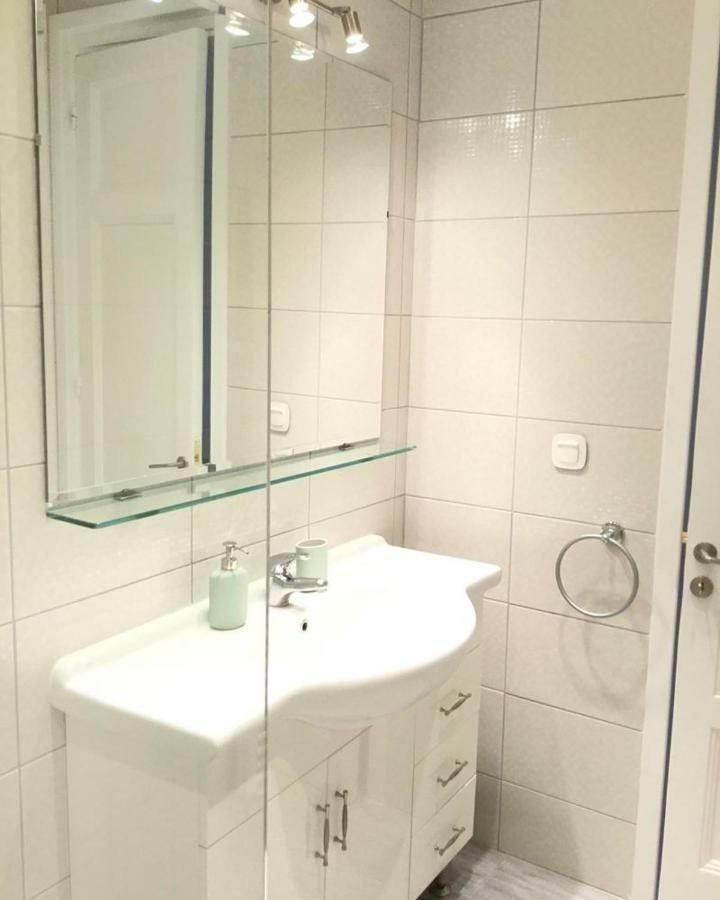 Spacious & Sunny Kolonaki Apt 5 Mins Metro/Acx3/1.5 Bt Atenas Exterior foto